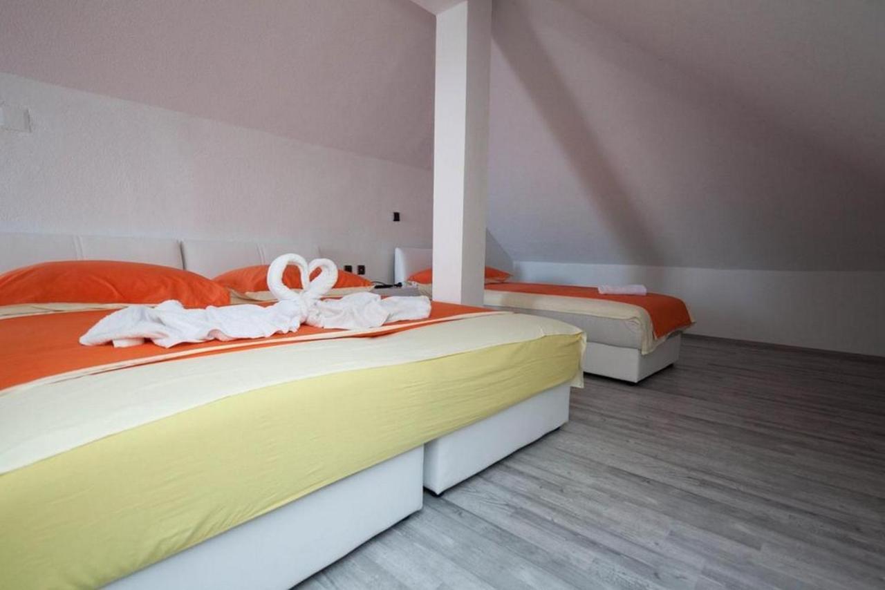 Rooms Aladino Trogir Habitación foto